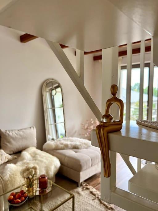 Bali Home Stylische Wohnung Mit Terrasse Schönefeld Esterno foto